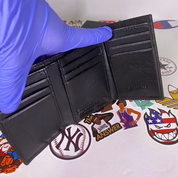 True Religion Men's Black Genuine Leather Trifold Wallet RFID Metal Logo NWT - Picture 11 of 16